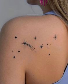 Shooting Star Tattoos Star Tattoos On Shoulder, Tattoos On Shoulder For Women, Shooting Star Tattoos, Black Star Tattoo, Star Tattoo On Shoulder, Best Star Tattoos, Tattoos On Shoulder, Simbols Tattoo, Star Tattoo Meaning