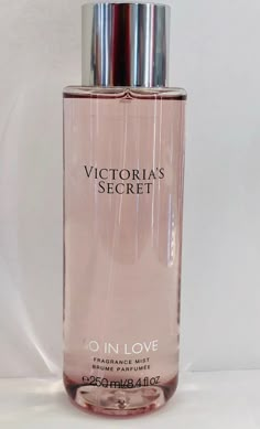 Victoria's Secret SO IN LOVE Limited Edition Fragrance Mist 8.4 oz Victoria Secret Perfume Body Spray, Collection Perfume, Love Perfume, Victoria Secret Body Spray, Perfume Organization, Glazed Donut