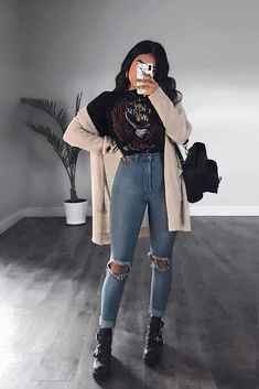 Moda Grunge, Winter Mode Outfits, Best Jeans For Women, Teenage Outfits, Street Style Grunge, Winter Trends, Teenager Outfits, Grunge Style