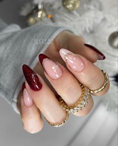 Maroon Nails, Classy Nail Designs, Classy Acrylic Nails, Pretty Gel Nails, Acrylic Nails Coffin Short, Xmas Nails, Fire Nails, Classy Nails