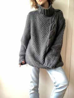 Handmade vintage dark gray chunky fisherman wool sweater, made in Italy. It has an oversized fit, and is really warm.  Its natural material, and geometric knit makes it atemporal, and it will be a staple in your wardrobe forever. Plus it is really cozy and warm, perfect for this winter! Composition: Soft Wool (assumed) Measurements: It is unisex, and it can fit sizes S, M, L and XL. For your information, our model is a size S and measures 1'65 cm tall. Condition: This is a vintage piece that has Geometric Knit, Soft Wool, Natural Material, Wool Sweater, Wool Sweaters, Cable Knit, Dark Gray, Halloween Shopping, Sweater Outfits