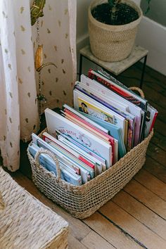 Book Closet, Small Baby Nursery, Inside Closet, Kids Bedroom Inspiration, Nursery Room Inspiration, Baby Closet, Kids Book, Big Boy Room, Big Girl Rooms