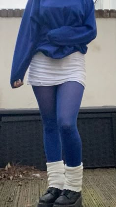 Outfit Inspo For Going Out, Blue Leg Warmers Outfit, White Dress With Leg Warmers, Funky Outfits Plus Size, Color Stockings Outfit, White Dress Outfit Fall, Coloured Stockings Outfits, Tights With Leg Warmers, Blue Tights Aesthetic