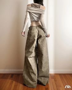 Zlily - Fashionable High-waisted Wide-leg Pants Condo Closet, Bohemian Jewels, Wide Leg Jeans Outfit, Technology Fashion, Fashion Materials, Pant Length, Diva Fashion, Fitness Inspo, Straight Leg Pants