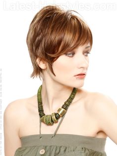 Face Framing Style Side View Hello Hair, Short Sassy Hair, Hair Affair, Best Short Haircuts, Short Hair Haircuts, Hair Photo, Face Framing, Trendy Short Hair Styles