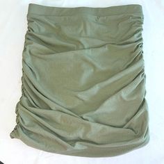 Sage Green Scrunch Skirt. This Skirt Is Scrunched On The Sides And Bum For A Flattering Fit. Double Lined And Made Of A Nice Quality Thicker Material. Size Xl Or 10/12 Never Worn But Tags Not Attached. Green Mini Skirt With Elastic Waistband, Cheap Green Cotton Mini Skirt, Scrunch Skirt, Green Ruched Mini Skirt, Sage Green Scrunchie, Green Nylon Tie-side Swimwear Bottom, Sage Green, Womens Skirt, Pencil