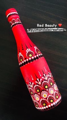 #bottle Dot Mandala On Bottle, Mandala Dot Painting On Bottle, Mandala On Bottle, Bottle Art Projects, Wine Glass Painting, Birdhouse Craft, Glass Painting Designs