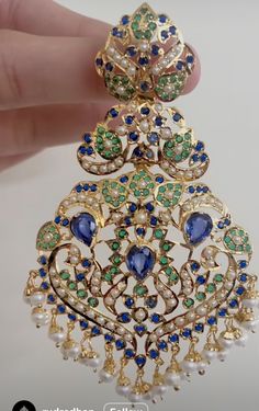 Rajput Jewellery, Vintage Indian Jewelry, Jadau Jewellery, Gold Earrings Models, Bridal Jewellery Design, Antique Jewellery Designs