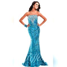 Beautiful Turquoise Sequin Formal Dress By Tiffany Designs Size 4 From Seedd Boutique. Ready To Be Shipped To You For Your Special Occasion. Turquoise Formal Dress, Sequin Formal Dress, Formal Dress Shops, Your Special, Formal Dress, Dress Shop, Special Occasion, Sequin, Color Blue