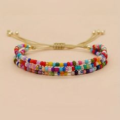 the multicolored beaded bracelet is on display