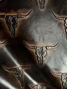 an image of leather with longhorns on it