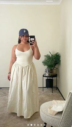 Large Shoulders Outfit, French Style Fashion Plus Size, Summer 2024 Midsize Outfits, Plus Size Summer Outfits Modest, Mid Size Aesthetic Summer, Plus Size Clean Girl Aesthetic, Modest Curvy Outfits, Summer Fits Midsize, Midsize Summer Outfits 2024