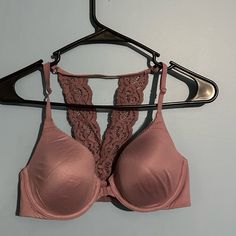 Victoria Secret Front Clasping Bra, Like Brand New Only Worn A Few Times Victoria's Secret Bra With Built-in Support For Spring, Victoria's Secret Spring Stretch Bra, Feminine Stretch Bra For Spring, Victoria's Secret Spring Bra With Lace Trim, Balconet Bra, Vs Bras, Victoria Secret Body, Nude Bra, Mesh Bra