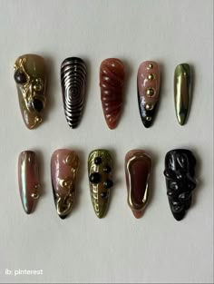 Earthy Fall Nails, Brown Grunge Nails, Grunge Green Nails, Whimsical Goth Nails, Grungy Nail Designs, Earthy Almond Nails, Astronomy Nails, Dark Fairy Nails