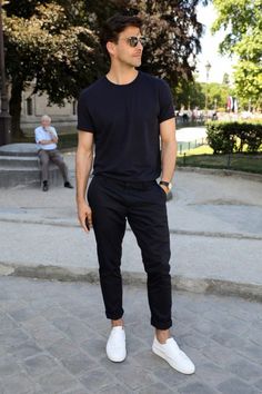 Indie Outfits Men, Man In Black, Mens Summer Outfits, Black Chinos, Mens Fashion Casual Outfits, Stylish Mens Outfits