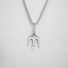 🎄Please order by December 10th to ensure the best chance for you to receive your item before Christmas!🎄 Crafted from durable stainless steel, this pendant features a detailed trident design inspired by Poseidon, the Greek god of the sea. Materials: Stainless Steel, Silver Plate Key Features - Detailed Trident Design - Durable Stainless Steel - Mythological Significance Please Note: Due to variations in manufacturing processes and materials, please allow for slight size discrepancies in the pr Trident Design, Trident Necklace, Greek Mythology Jewelry, Mythology Jewelry, Greek God, Unisex Necklace, Wedding Jewellery Necklace, Greek Gods, Greek Mythology