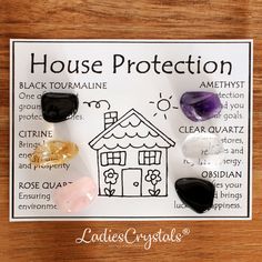 This is a home protection crystal set of 6 tumbled stones. It includes black tourmaline, citrine, rose quartz, amethyst, clear quartz and obsidian carefully selected to complement each other and to protect your home. A great gift to give for birthdays, graduations, or starting on a new journey! This set includes: ☆ 6 stones are listed above with sizes 2 - 2,5 cm. ☆ Information glossy card with the properties of crystals. ☆ Velvet bag for your stones. ☆ Gift card (optional). ☆ Everything is packe House Protection, Protection Crystals, Home Protection, Moms Bracelet, Crystal Healing Stones, Crystals In The Home, Protection Stones, Crystal Set, Quartz Rose