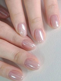 Gentle Manicure, Tulip Nails, Hard Gel Nails, Pretty Nail Polish, Hello Nails, Romantic Nails, Subtle Nails, Simple Gel Nails, Summery Nails