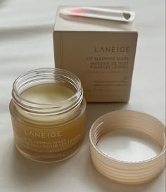 Lange Lip Mask Vanilla, Vanilla Laneige Lip Mask, Laneige Lip Sleeping Mask Vanilla Aesthetic, Laneige Vanilla Lip Sleeping Mask, Laneige Vanilla Lip Mask, Vanilla Laneige Lip Balm, Laneige Lip Mask Aesthetic, Laneige Vanilla Lip Balm, Laneige Lip Mask Vanilla