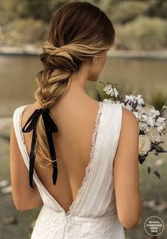 Braids Wedding Hair, Braids Wedding, Black Wedding Hairstyles, Wedding Hair Half, Bridal Braids, Side Braid Hairstyles, Wedding Braids, Veil Hairstyles, Trending Hairstyles