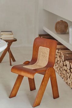 Bliss Chair Lawson Fenning Ojai Chair, 1st Dibs Furniture, Easy Furniture To Build, Furniture Trends 2024, Weaved Furniture, Japanese Style Furniture, Wooden Chair Design, Wooden Furniture Design, Unique Chairs