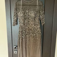 New With Tags Ombr Sequin Dress Gray Midi Length Dress For Formal Occasions, Gray Midi Length Formal Dress, Gray Formal Midi Dress, Gray Embellished Party Dress, Elegant Gray Evening Dresses, Gray Sequin Evening Dress, Gray Sequin Dress For Formal Occasions, Gray Midi Evening Dress, Gray Knee-length Party Dress