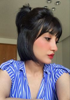 Cute regal hime hairstyle ideas  | Trendy hairstyle ideas | Easy hairstyle ideas Hair Dye Shades, Short Hair Fringe, Bob Haircut With Bangs, Trendy Hairstyle, Penteado Cabelo Curto, Braids For Short Hair, Stylish Hair, Cortes De Cabello, Short Hair Cuts For Women