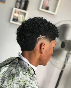 Burst Fade Designs, Mohawk Designs, Curly Hair Designs, Bart Simpson Art, Afro Hairstyles Men, Drop Fade Haircut, Fade Designs