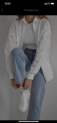 Oversized Shirt Outfit, White Shirt Outfits, Home Wear Women, Formal Shirt, Casual Day Outfits, Quick Outfits, Minimal Outfit, Tips For Women, Classy Work Outfits