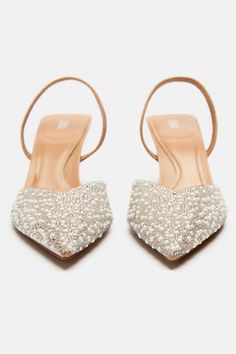 HIGH-HEEL SLINGBACK SHOES WITH FAUX PEARLS Homecoming Shoes, Wedding Dresses High Low, Pearl Shoes, Zara Australia, Zara Heels, Bridal Heels, Slingback Shoes, Wedding Heels