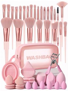 Preppy Makeup Brushes, Pink Brushes Makeup, Makeup Brushes And Sponges, Pink Brush Set, Small Makeup Brush Set, Preppy Makeup, Makeup Brush Set Pink, Beauty Blenders, Highlighter Brush