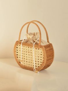 Wicker Purse, Womens Luggage, Training Bags, Basket Tote, Stylish Backpacks, Top Handle Handbags