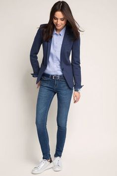 Oficina Winter Office Outfits, Spring Trends Outfits, Best Blazer, Blazer Outfit, Outfit Jeans, Mode Casual, Casual Work Outfits, Looks Chic, Blazer Outfits