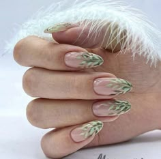 Cottagecore Nails, Ivy Nails, Nails Coffin Short, Broken Nails, Nails Pretty, Art Nail Art, Aesthetic Nails, Green Nail, Nails Aesthetic