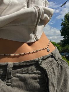 Waist Jewelry Aesthetic, Omega Taehyung, Beaded Waist Chain, 00s Mode, Waist Jewelry, Page Instagram, Belly Jewelry, Handmade Jewelry Tutorials, Jewelry Accessories Ideas