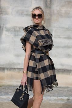 Fashion 60s, 2020 Street Style, Fashion Fail, Estilo Chic, Outfit Look, Inspired Outfits, Fashion Week Street Style, Fall Fashion Outfits, Street Style Outfit