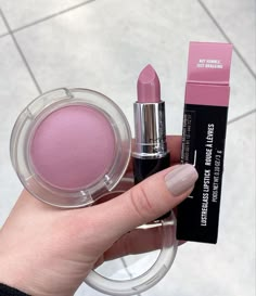 Mac Glow Play Blush Totally Synced, Mac Totally Synced, Mac Stone Lipstick, Mac Faux Lipstick, Perfect Pink Lipstick, Mac Makeup Lipstick, Bold Lipstick Makeup, Mac Powder Kiss Lipstick, Makeup Utensils