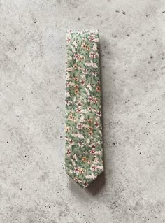 Mickey Cotton Floral Neck Tie – London Jae Apparel Floral Tie Wedding, Packaging Pictures, Mens Floral Tie, Popular Wedding Colors, Groomsmen Looks, Suspenders Wedding, Sage Green Floral, Floral Necktie, Flower Tie