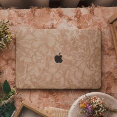 👉leather PU upper cover + transparent bottom case👈 😉Dear everyone, when placing an order, remember to look at the model number. It is a combination of A + four numbers. > MacBook Air 13 M3'' - A3113 > MacBook Air 15 M3'' - A3114 > Macbook Pro 14 M3" - A2918, A2992 > Macbook Pro 16 M1" - A2485 > Macbook Pro 16 M2" - A2780 > Macbook Pro 16 M3" - A2991 > MacBook Pro 16'' - A2485 > MacBook Pro 16'' - A2141 > MacBook Pro 15" - A1707, A1990 > MacBook Pro 14'' - A2442 > MacBook Pro 14 M2''-A2779 > M You Smile