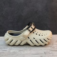 Brand New Crocs Echo Clog Bone/Black Rare & Sold Out Everywhere! Men’s Size 5 / Women’s Size 7 Men’s Size 6 / Women’s Size 8 - Sold Crocs Echo Clog Outfit Men, Crocs Outfit Men, Crocs Echo Clog, Echo Clog, Crocs For Men, Crocs Echo, Crocs Outfit, New Crocs, Streetwear Ideas