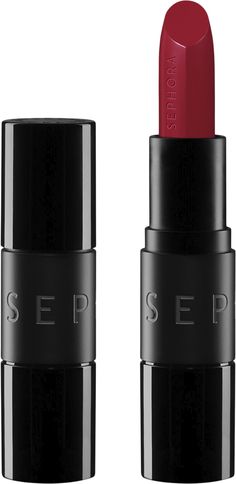 "Sephora Collection ändrar de traditionella reglerna för satinläppstift med ROUGE IS NOT MY NAME. Dess flexibla och kraftfulla formula ger en livlig, långvarig färg och 8 timmars fukt i bara ett svep. - Formuleringstyp : Läppstift
- Färg: Satin
- Läppeffekt : Intensiv färg, långvarig, återfuktande
NOT JUST A COLOR
Först och främst är det löftet om ett läppstift som smälter i munnen och som ger en explosiv, strålande färg från första strykningen. Hur. Pigmenten i formeln är belagda med oljor för Satin Lipstick, Sephora Collection, A Color, Coral Pink, My Name, Face And Body, Sephora, Ritual, Body Care