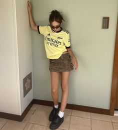 Colombia Trip, Ruby Lyn, Pose Model, Model Pose, Jersey Outfit, Football Outfits, 가을 패션, Outfits Aesthetic