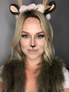 13 STUNNING DEER MAKEUP FOR HALLOWEEN - Anuri's Journey Diy Deer Face Makeup, Woman Deer Costume Diy, Women’s Deer Makeup, Woodland Deer Costume, Ladies Deer Costume, Easy Deer Face Paint, Womens Deer Costume Diy, Reh Make Up, Women’s Deer Costume