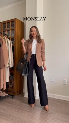 Tailored Pants Outfit Dressy, Tan Blazer Professional Outfits Women, Blazer Outfits Formal Women, Trendy Blazer Outfits Work, Corporate Executive Outfits, Research Presentation Outfit, Wide Leg Pants And Blazer Outfit, Tan Blazer Outfits Women Work, Professional Blazer Outfits Women