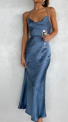 Wedding Guest Outfit Summer Casual, Prom Dress Inspiration, Blue Bridesmaid Dresses, Grad Dresses, Blue Bridesmaids, Dress Satin, Wedding Guest Dresses, Dress Inspo