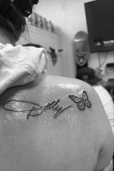 Tattoo ideas, Dolly tattoo, butterfly tattoo, Dolly Parton tattoo Dolly Parton Quote Tattoo, Dolly Tattoo Design, Dolly Inspired Tattoo, What Would Dolly Do Tattoo, Nashville Themed Tattoos, Dolly Parton Nails Ideas, Dolly Parton Inspired Tattoo