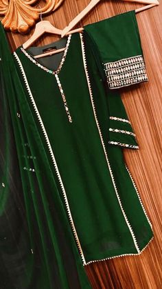 Lace Designs On Suits, Simple Dress Casual, Pista Green, Latest Dress Design, Womens Trendy Dresses, Casual Indian Fashion, Desi Fashion Casual, Pakistani Fancy Dresses, Fashion Design Dress