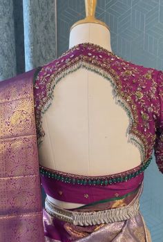 Fancy Blouses For Lehenga, Kanjeevaram Blouse Designs, Beads Blouse Design, Designer Purple Blouse Piece With Resham Embroidery, Bridal Embroidery Blouse Designs, Elegant Purple Blouse With Resham Embroidery, Violet Blouse Designs For Saree Bridal, Violet Bridal Blouse Designs, Wedding Purple Blouse Piece With Motifs