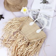 This LOANNE Summer Handbag is our favorite accessory for your summer vacay. Perfect for a yacht party with your girls or a date night at the beach. Rattan Weave, Summer Handbags, Tassels Fashion, Tea Dyeing, Straw Bags, Tassel Bag, Handbags Designer, Famous Designers, Shoulder Messenger Bag