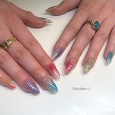 Lotus Nails, Strange Design, Minimal Nails Art, Bright Summer Nails, Airbrush Nails, Beauty Nails Design, Summery Nails, Casual Nails